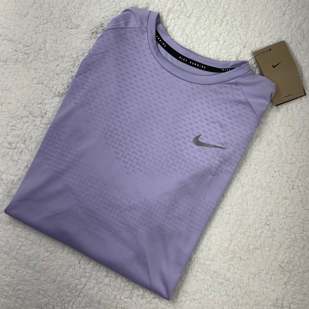 Nike Stride Men's Lavender Short Sleeve Tee XXL